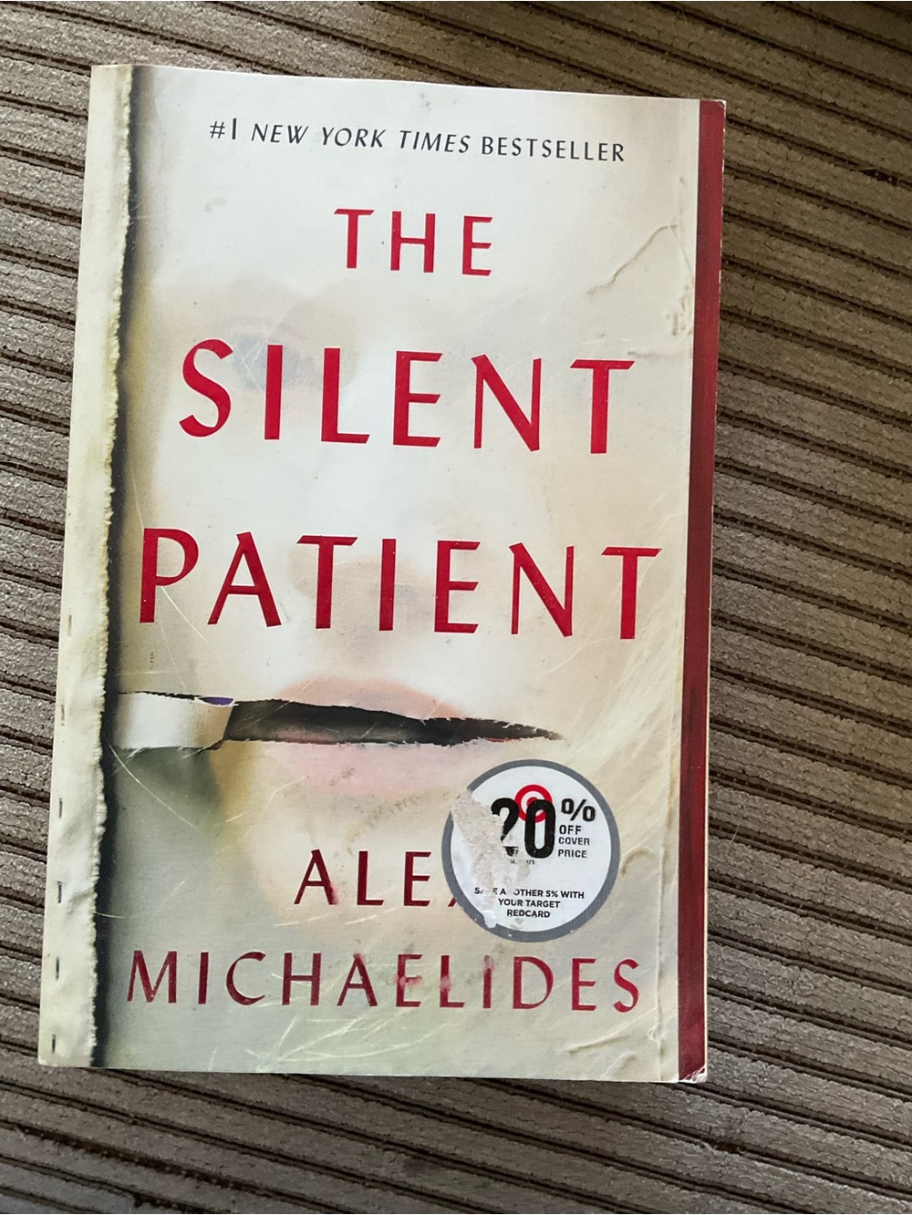 The Silent Patient by Alex Michaelides - White and Red Paperback